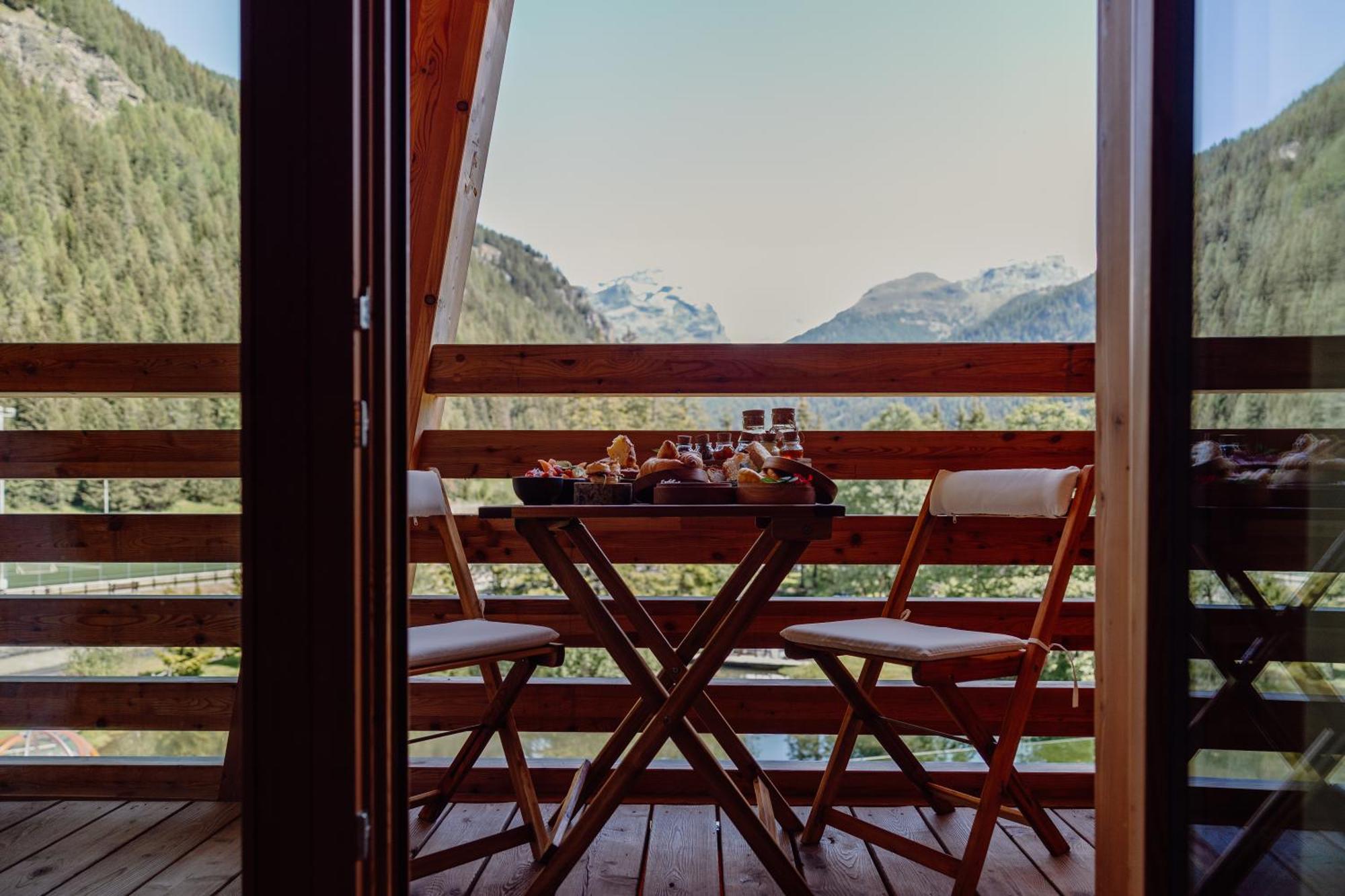 Hotel Au Petit - Ecohotel Parc & Champoluc